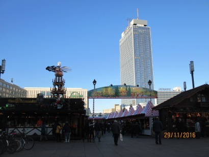 Entrance to Markt at Alexander Platz